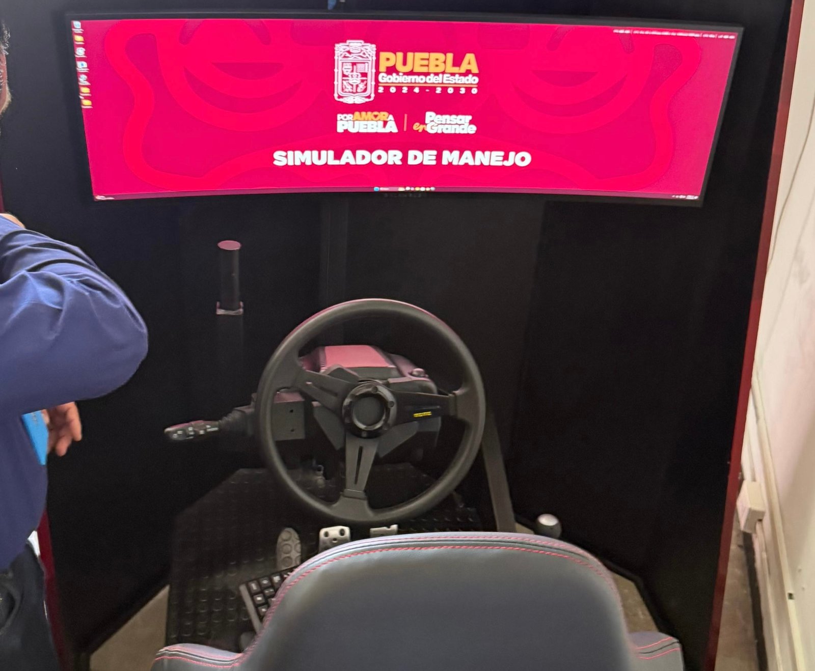 puebla-implementa-examen-en-simulador-para-tramitar-licencia-de-conducir