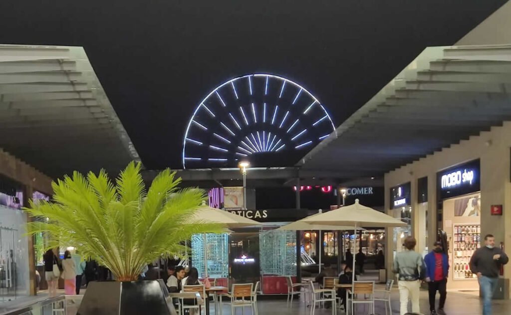 plaza-1024x631 SHCP presenta LIF 2026: más recaudación y PIB proyectado de 2.3%