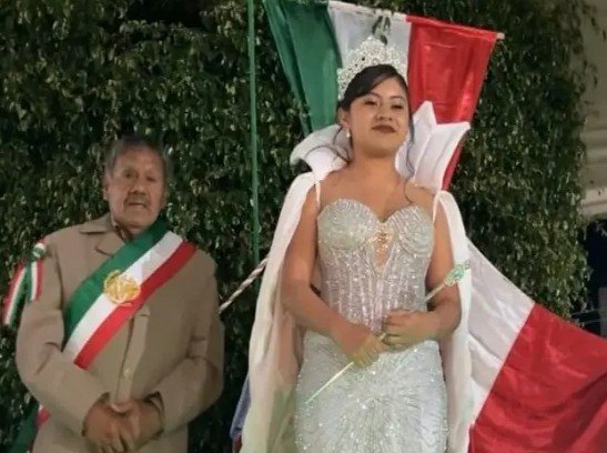 Atoyatempan Dos presidentes municipales y un auxiliar, portaron indebidamente la banda presidencial en fiestas patrias