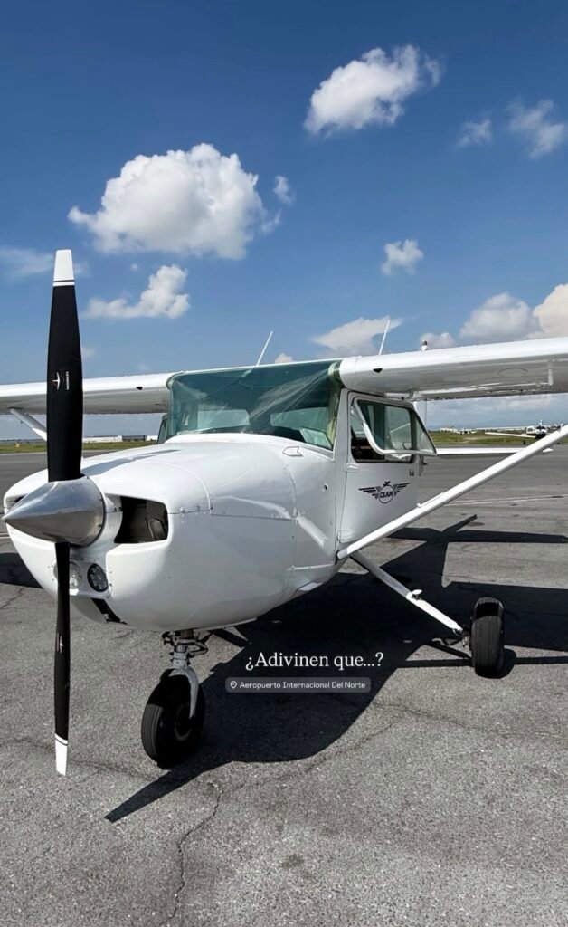 IMG_9042-628x1024 Débora Estrella, conductora de televisión, entre las víctimas del accidente aéreo en NL