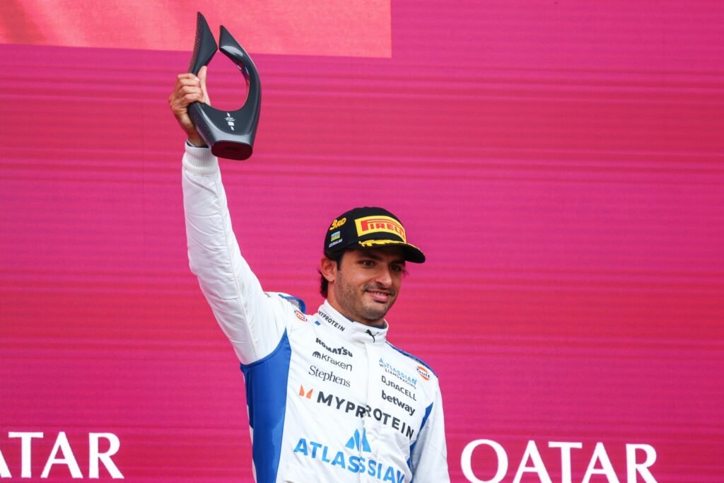 IMG_9044-1024x683 Sainz brilla en Bakú con Williams; Verstappen se impone y Russell segundo
