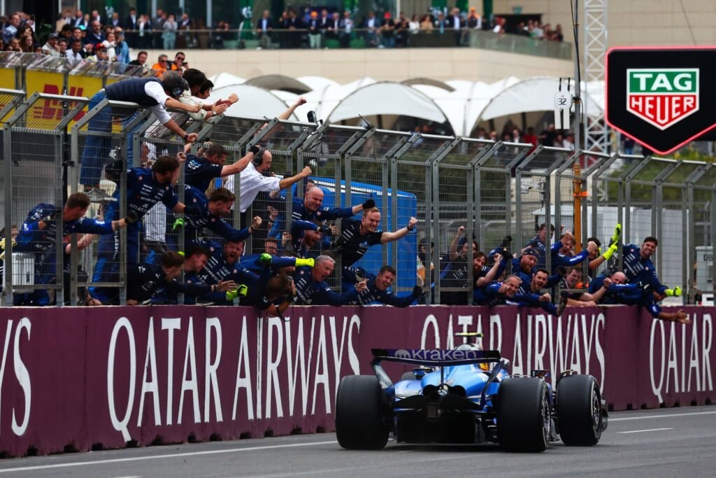 IMG_9046-1024x683 Sainz brilla en Bakú con Williams; Verstappen se impone y Russell segundo