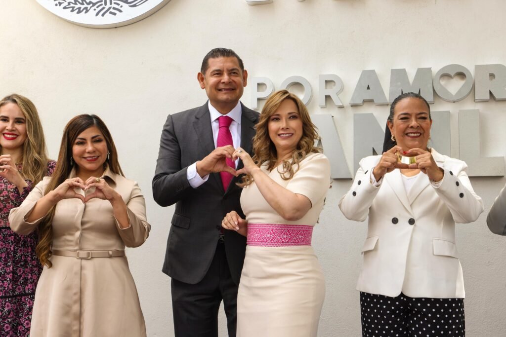 WhatsApp-Image-2025-09-18-at-16.01.41-1-1024x683 Con CEPOSAMI, más de 1.5 millones de poblanos tendrán acceso a atención en salud mental