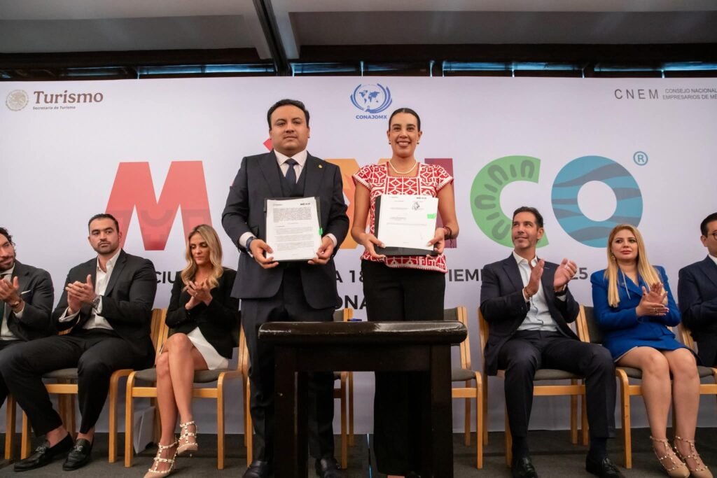 WhatsApp-Image-2025-09-19-at-08.46.42-1024x683 Noroña desafía a comuneros: “Ellos pasan por encima de cualquiera, de mi, quiero verlo”