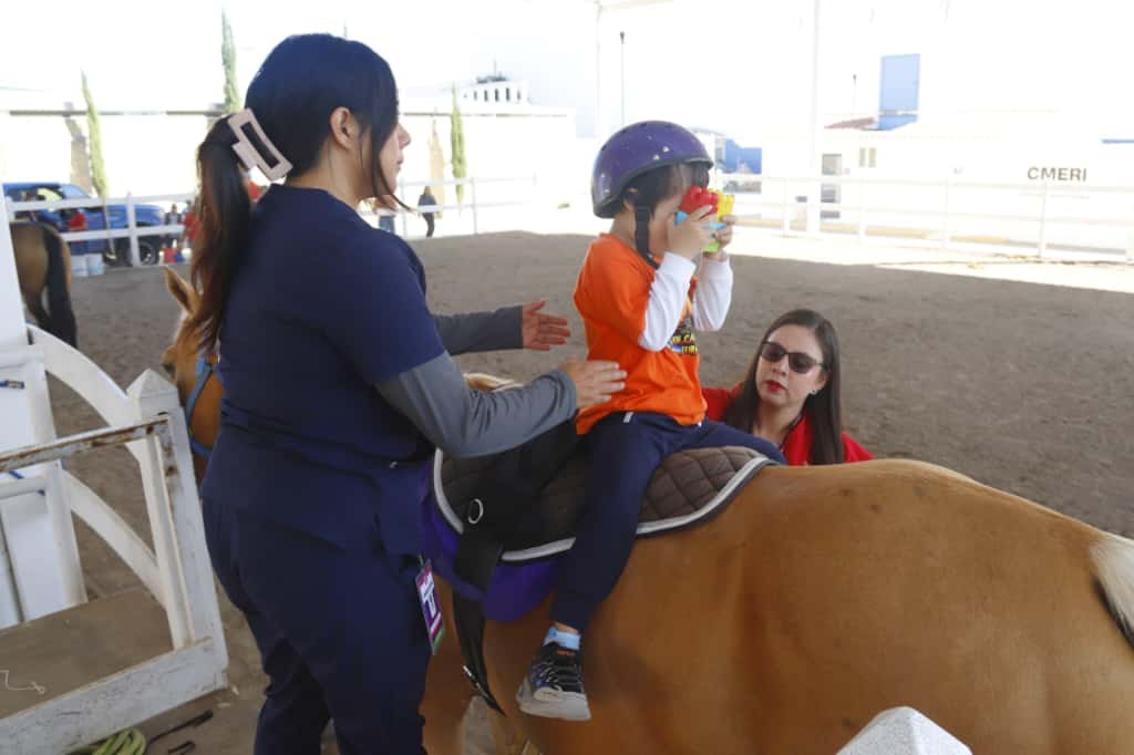 dif-puebla-convenio-terapias-ecuestres-mexico-cmeridif-puebla-convenio-terapias-ecuestres-mexico-cmeri