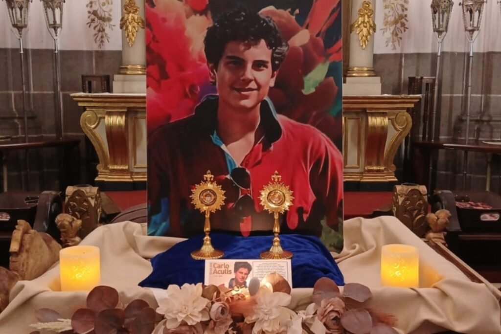 carlo-acutis-reliquias-1024x683 Escuelas vivirán Jornada Nacional contra la violencia infantil este 8 de septiembre