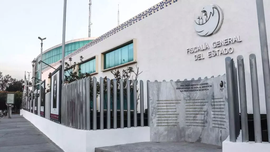 fachada-fiscalia-1024x576 Fernández Noroña difunde datos falsos y personales de Azucena Uresti