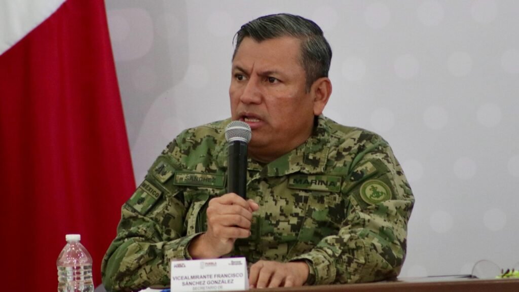 vicealmirante-1024x576 Nepotismo en Puebla: diputado del PT justifica puestos de su esposa e hijo