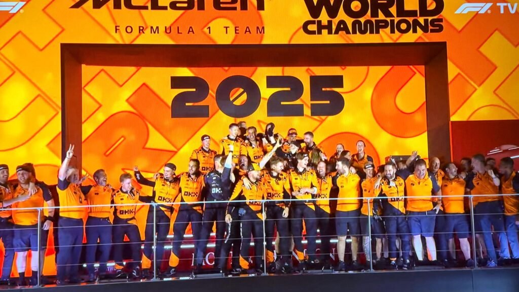 WhatsApp-Image-2025-10-05-at-08.11.53-1-1024x576 George Russell domina en Singapur y McLaren asegura el Campeonato de Constructores 2025